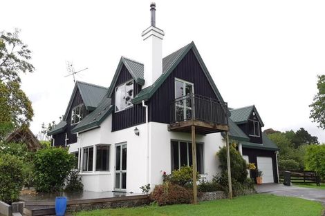 Photo of property in 48 Fahey Road, Bombay, 2675