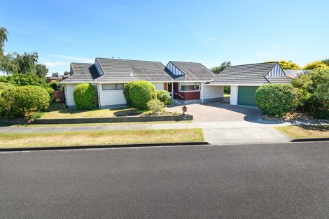 Photo of property in 20 Caulfield Place, Awapuni, Palmerston North, 4412