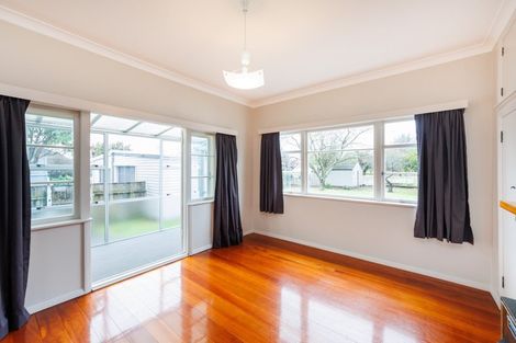 Photo of property in 17 Webb Street, Terrace End, Palmerston North, 4410
