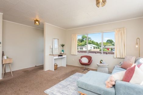 Photo of property in 40 Norfolk Crescent, Otaki Beach, Otaki, 5512