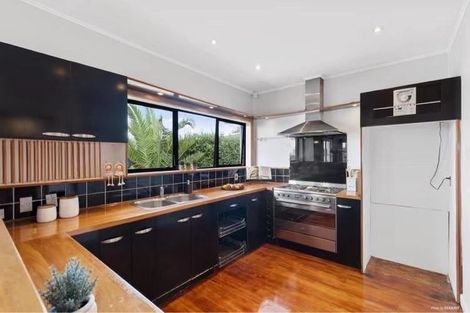 Photo of property in 11a Kelsey Crescent, Hillsborough, Auckland, 1042