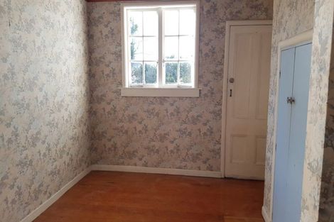 Photo of property in 6 Bloomfield Place, Epsom, Auckland, 1023