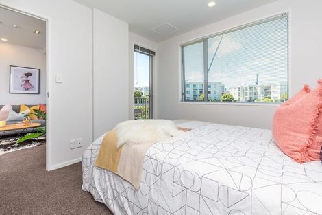 Photo of property in Shoal Haven Apartments, 305a/130 Anzac Street, Takapuna, Auckland, 0622