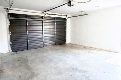 Photo of property in 23 Robin Brooke Drive, Flat Bush, Auckland, 2019