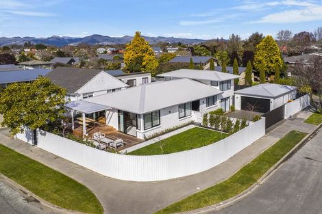 Photo of property in 23 Birkenhead Street, Avonhead, Christchurch, 8042