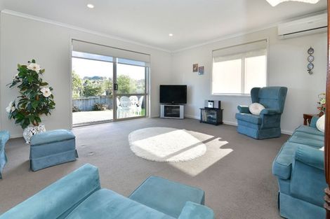 Photo of property in 1 Hewson Drive, Snells Beach, 0920