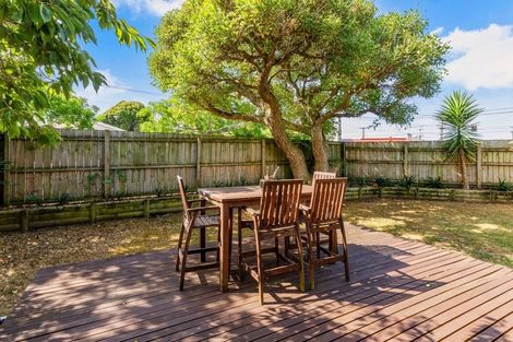 Photo of property in 1a Tyburnia Avenue, Mount Albert, Auckland, 1025