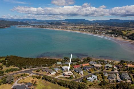 Photo of property in 1 Harbour Lights Terrace, Whitianga, 3592