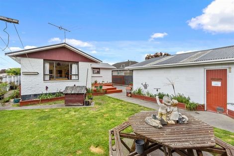 Photo of property in 12 Fairmont Place, Hornby, Christchurch, 8042
