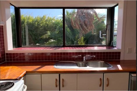 Photo of property in 55 Bruce Mclaren Road, Henderson, Auckland, 0612