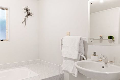 Photo of property in 291 Ormond Road, Mangapapa, Gisborne, 4010