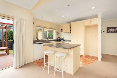 Photo of property in 1 Tautara Place, Ohauiti, Tauranga, 3112