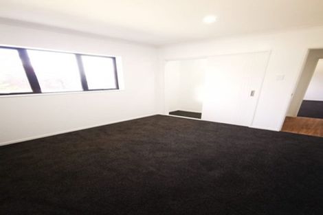 Photo of property in 124d Rosier Road, Glen Eden, Auckland, 0602