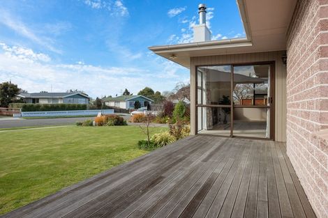 Photo of property in 4 Newbourne Crescent, Redwoodtown, Blenheim, 7201