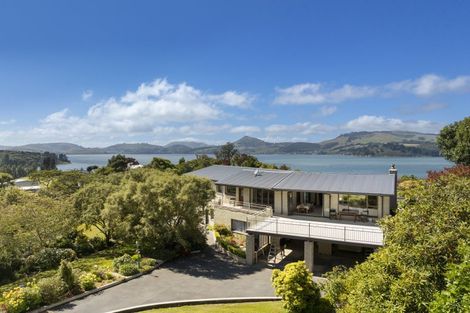 Photo of property in 33 Blanket Bay Road, Sawyers Bay, Port Chalmers, 9023