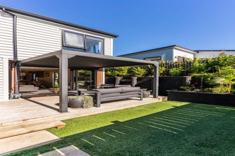 Photo of property in 63 Podgora Avenue, Huapai, Kumeu, 0810