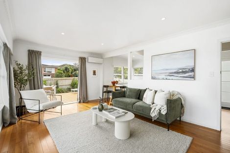 Photo of property in 1/8 Fowler Street, Northcote, Auckland, 0627