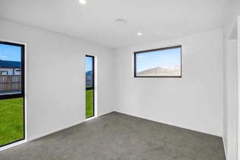 Photo of property in 15 Ivan Mauger Place, Rolleston, 7615