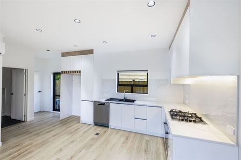 Photo of property in 3/48 Victor Street, Avondale, Auckland, 1026