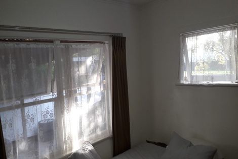 Photo of property in 16 Panama Road, Mount Wellington, Auckland, 1062