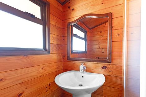 Photo of property in 10a Alpha Avenue, Coastlands, Whakatane, 3120