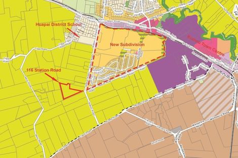 Photo of property in 116 Station Road, Kumeu, 0891