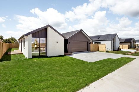 Photo of property in 36 Hugo Shaw Drive, Cambridge, 3434