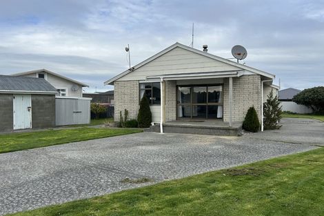 Photo of property in 107 Park Street, Hokitika, 7810