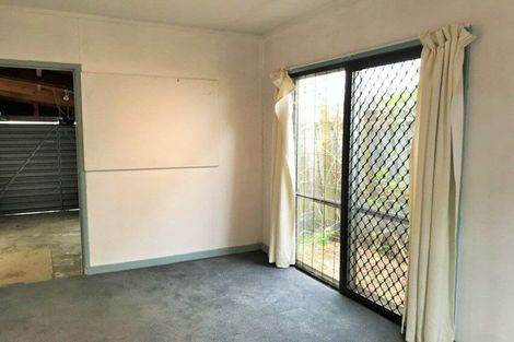 Photo of property in 1/24 Edinburgh Avenue, Rosehill, Papakura, 2113