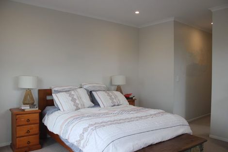 Photo of property in 1 Wallace Road, Hobsonville, Auckland, 0616