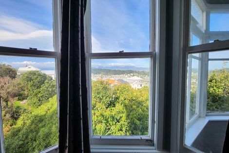 Photo of property in 55 Central Terrace, Kelburn, Wellington, 6012