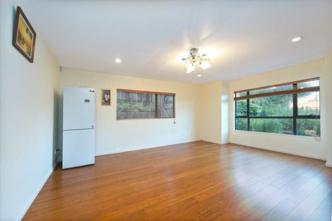 Photo of property in 37 Virginia Street, Henderson, Auckland, 0612