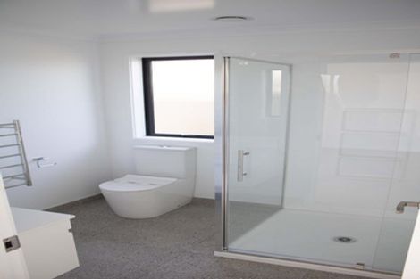 Photo of property in 205 Te Okuroa Drive, Papamoa, 3118