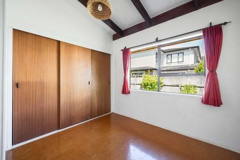 Photo of property in 25 Nui Mana Place, Te Atatu South, Auckland, 0610