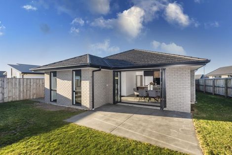 Photo of property in 73 Lady Isaac Drive, Rolleston, 7615