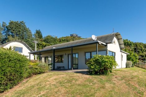 Photo of property in 8 Mokoia Drive, Tihiotonga, Rotorua, 3015