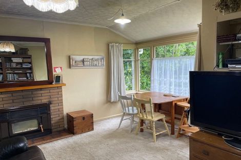 Photo of property in 53 Mckenzie Street, Geraldine, 7930