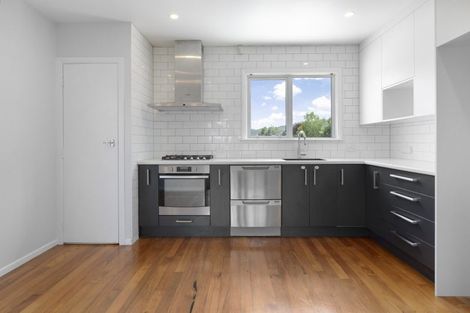 Photo of property in 28 Russell Road, Wainuiomata, Lower Hutt, 5014