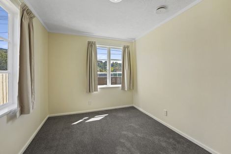 Photo of property in 24 Reynolds Street, Taita, Lower Hutt, 5011