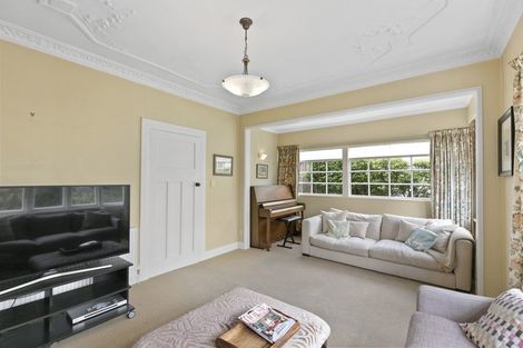 Photo of property in 30 Raumati Terrace, Khandallah, Wellington, 6035