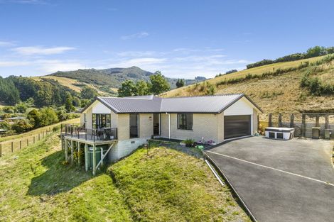 Photo of property in 10 Goddard Way, Sawyers Bay, Port Chalmers, 9023