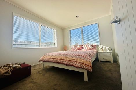 Photo of property in 31 Hakawai Avenue, Takanini, 2112