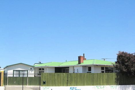 Photo of property in 34 Shortland Street, Wainoni, Christchurch, 8061