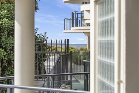 Photo of property in 31 Holly Road, St Albans, Christchurch, 8014