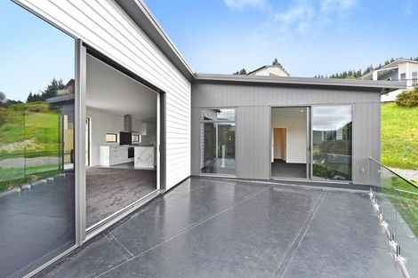 Photo of property in 8a Mccarthy Grove, Clouston Park, Upper Hutt, 5018