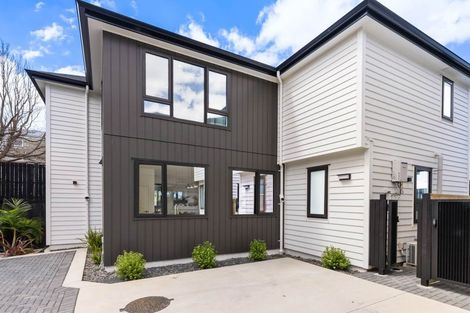 Photo of property in 1b Altair Place, Windsor Park, Auckland, 0632