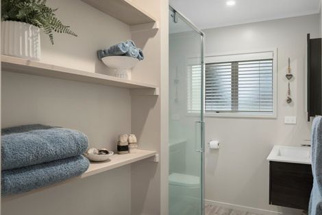 Photo of property in 52 Papaunahi Road, Bowentown, Waihi Beach, 3177