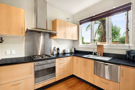 Photo of property in 57 Campbell Street, Nelson South, Nelson, 7010