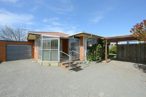 Photo of property in 23 Cradock Street, South New Brighton, Christchurch, 8062
