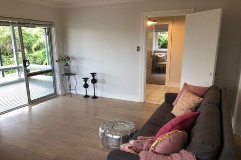 Photo of property in 25 Brigantine Drive, Beach Haven, Auckland, 0626